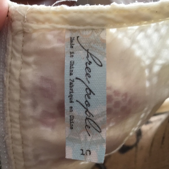 Dress - Picture 6 of 6